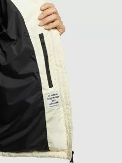 Khujo Jacke 'Esila' 15 Khujo Jacke 'Esila' -Angebote Khujo Store 34fe0ad01f37f4bbb715cf13633848a9